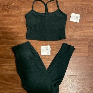 Beyond Yoga Spacedye Cropped Tank and Leggings Forest Green